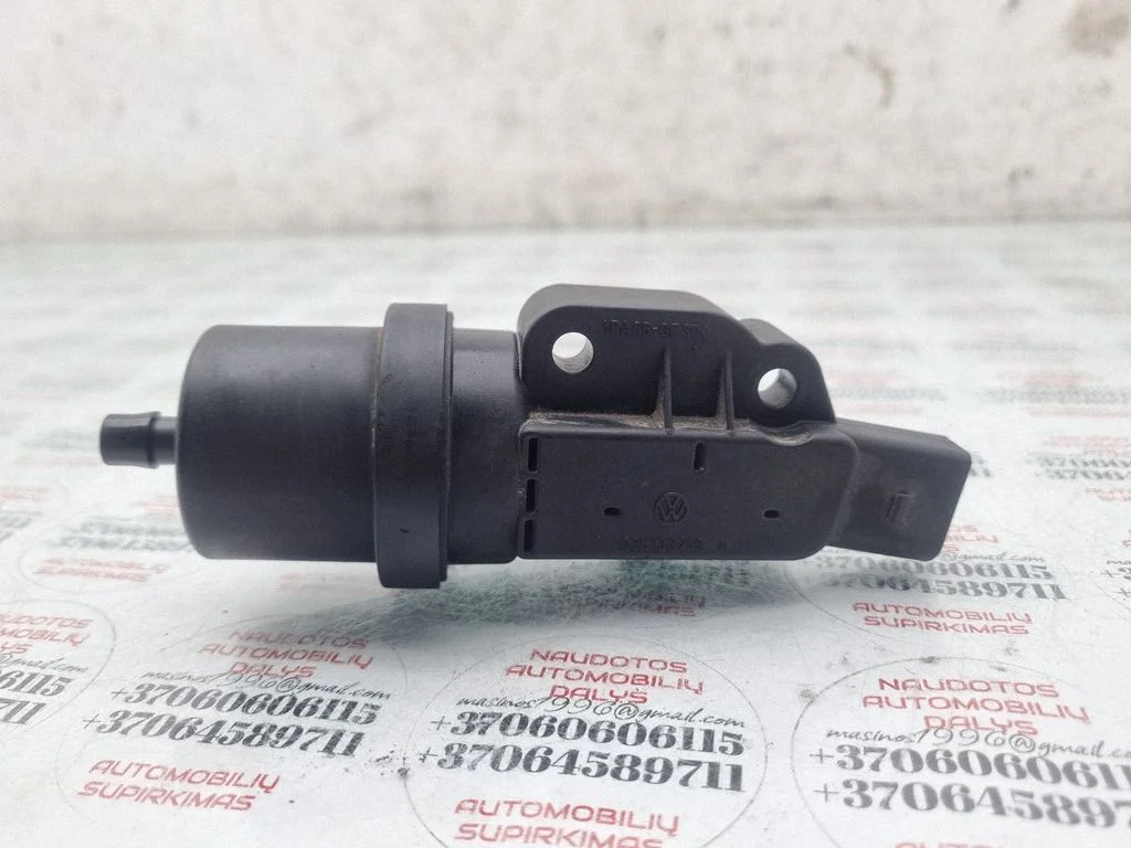 Vacuum valve 03H133759D