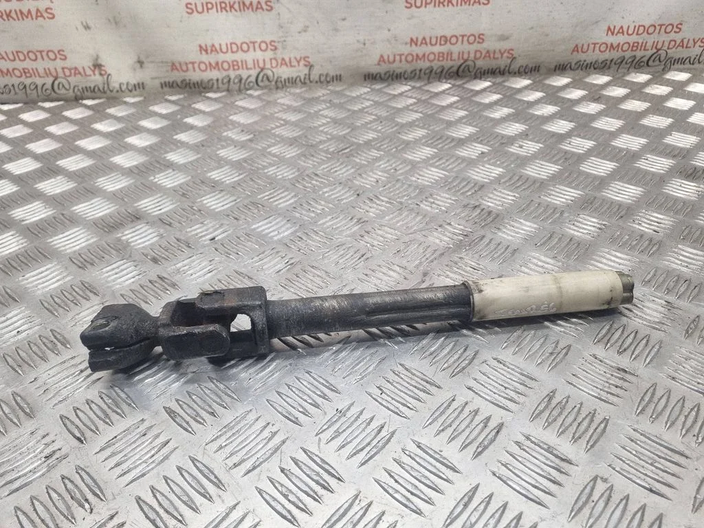 Steering column universal joint
