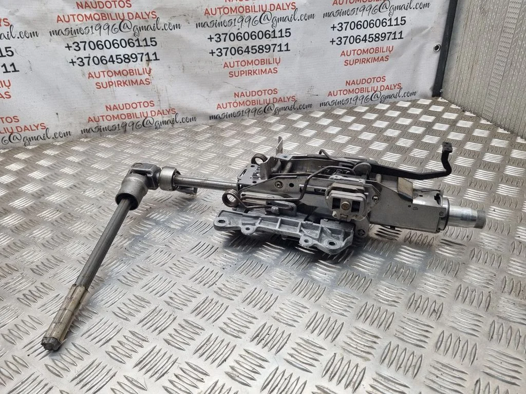 Steering wheel axle – Audi Q7 4L (2005-2015)