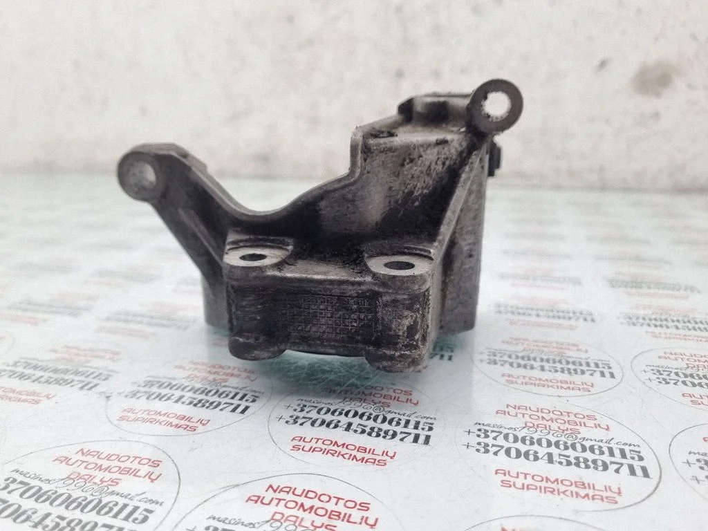 Power steering pump mounting bracket – Audi A6 Allroad C6 (2006-2011)
