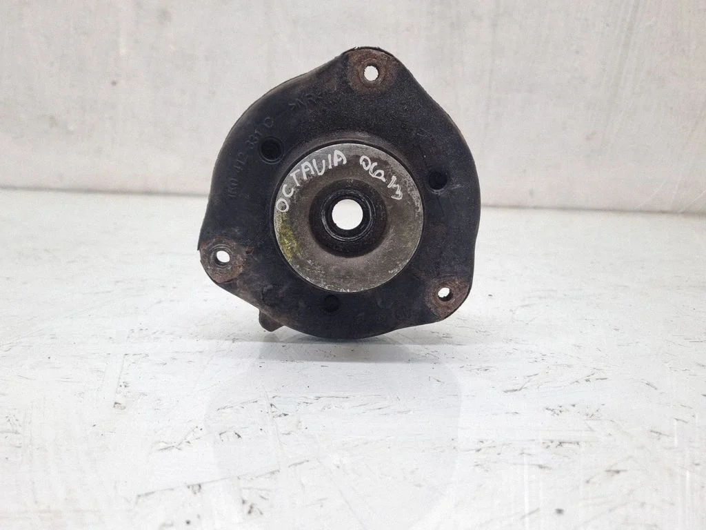 Front upper strut mount – Skoda Octavia Mk2 (1Z) (2004-2013)