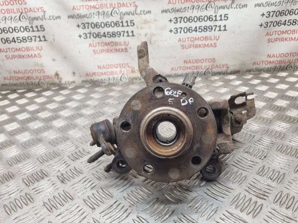 Front wheel hub spindle knuckle – front right