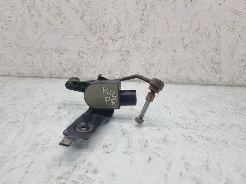 Headlight/headlamp level sensor – Audi A6 Allroad C6 (2006-2011)