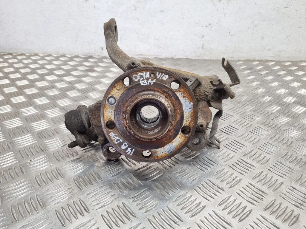 Front wheel hub – Skoda Octavia Mk3 (5E) (2013-2019)