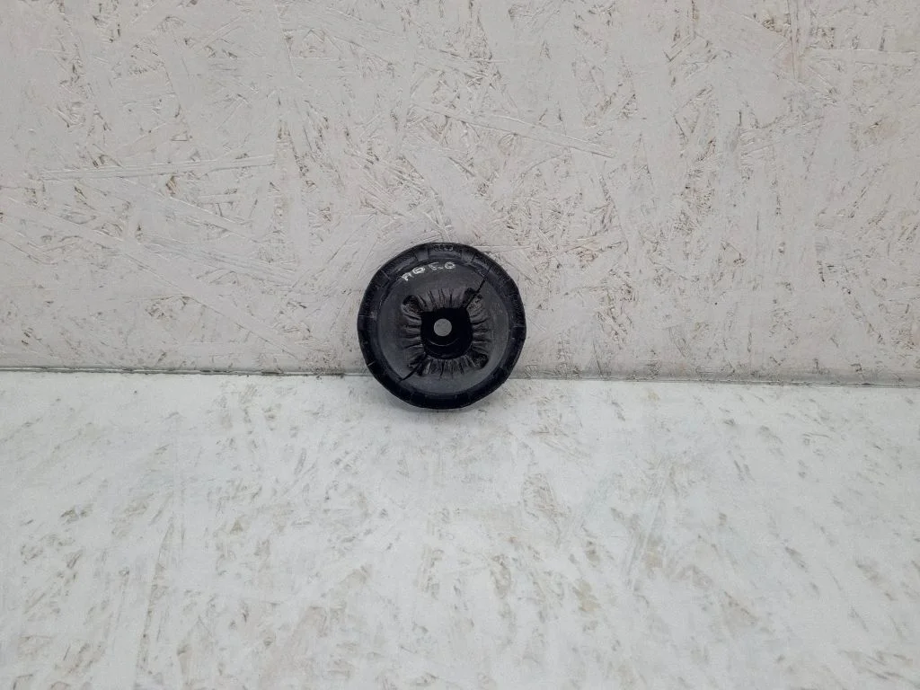 Front coil spring rubber mount – Audi A6 Allroad C6 (2006-2011)
