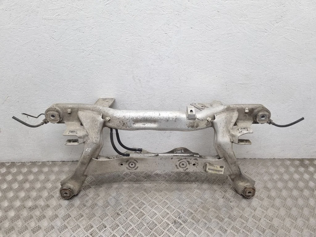 Tagumine sild – Volkswagen Passat CC (2008-2016)
