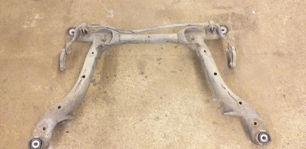 Tagumine sild – Audi A6 Allroad C5 (1999-2005)