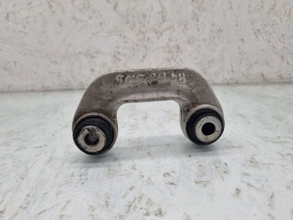 Łącznik stabilizatora tylnego – Audi A4 S4 B6 8E 8H (2001-2005)