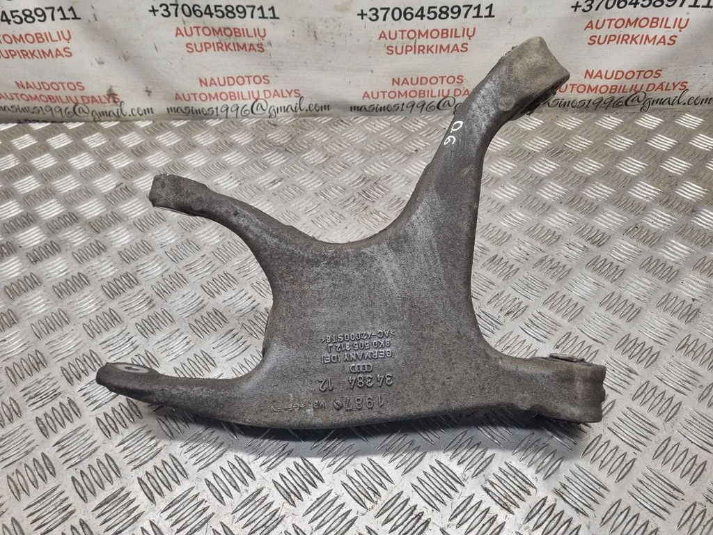 Rear upper control arm/wishbone 8K0505312J
