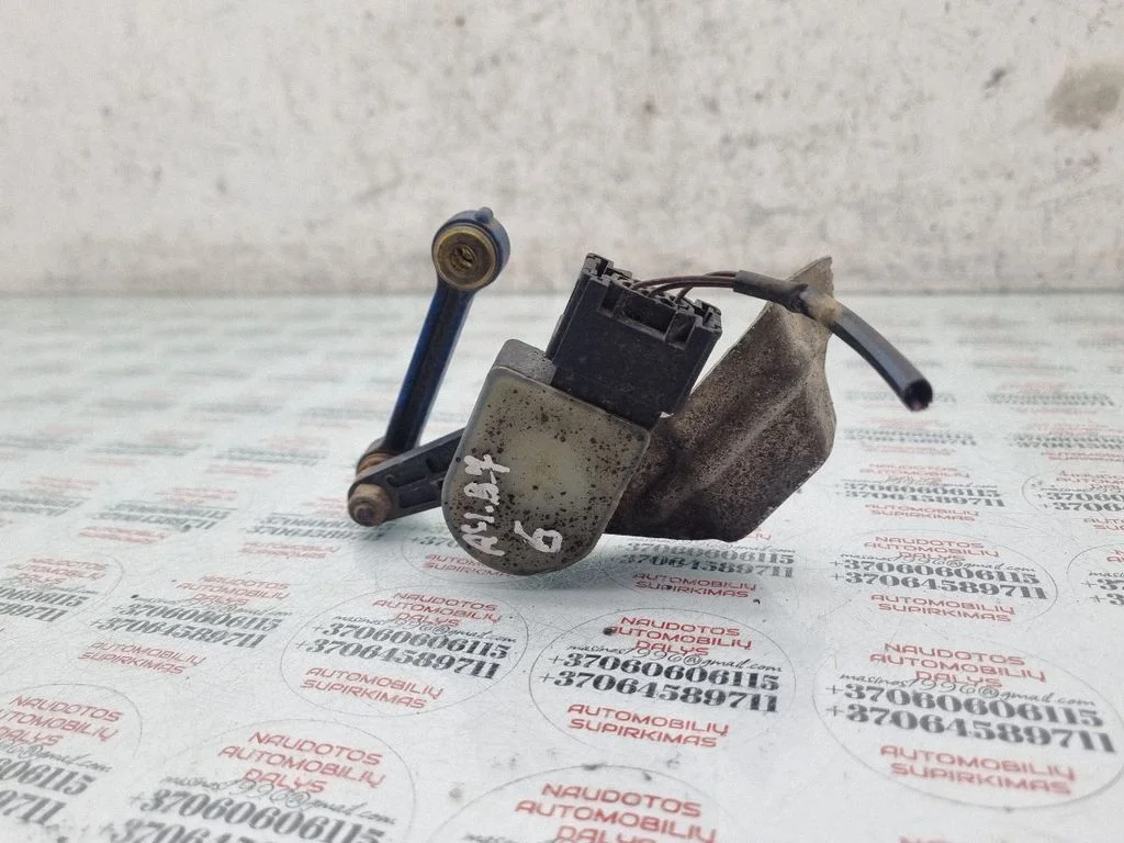 Tagumise õhkvedrustuse kõrgusandur – Audi A4 S4 B7 8E 8H (2005-2008)