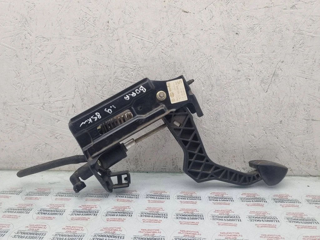 Clutch master cylinder 1J1721059AD