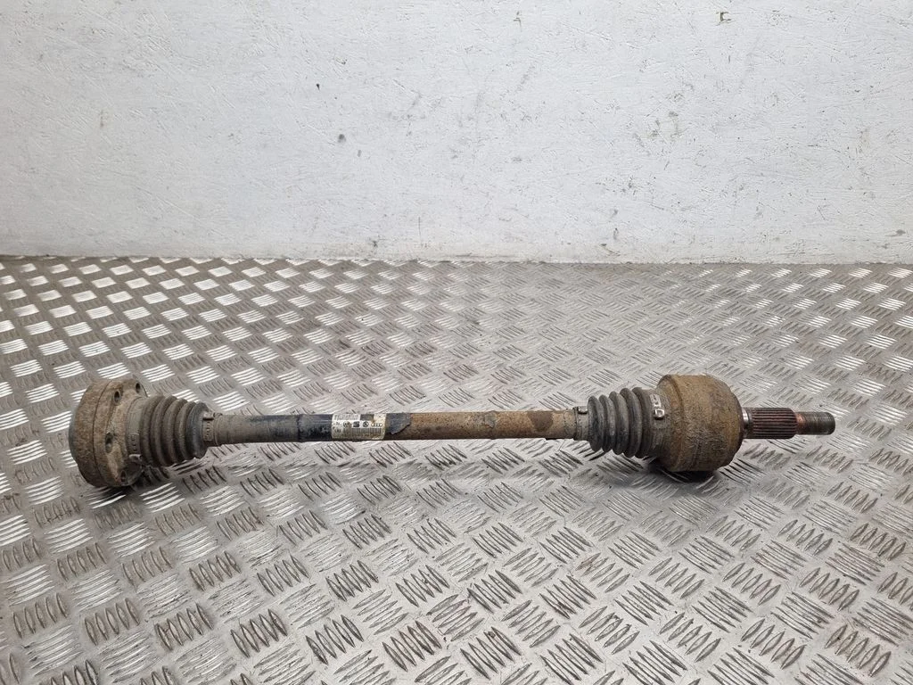 Rear driveshaft – Audi Q7 4L (2005-2015)