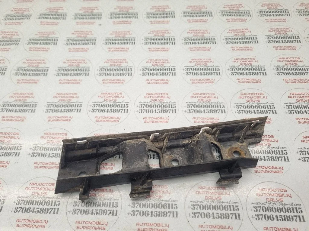 Front bumper mounting bracket 3C0807183