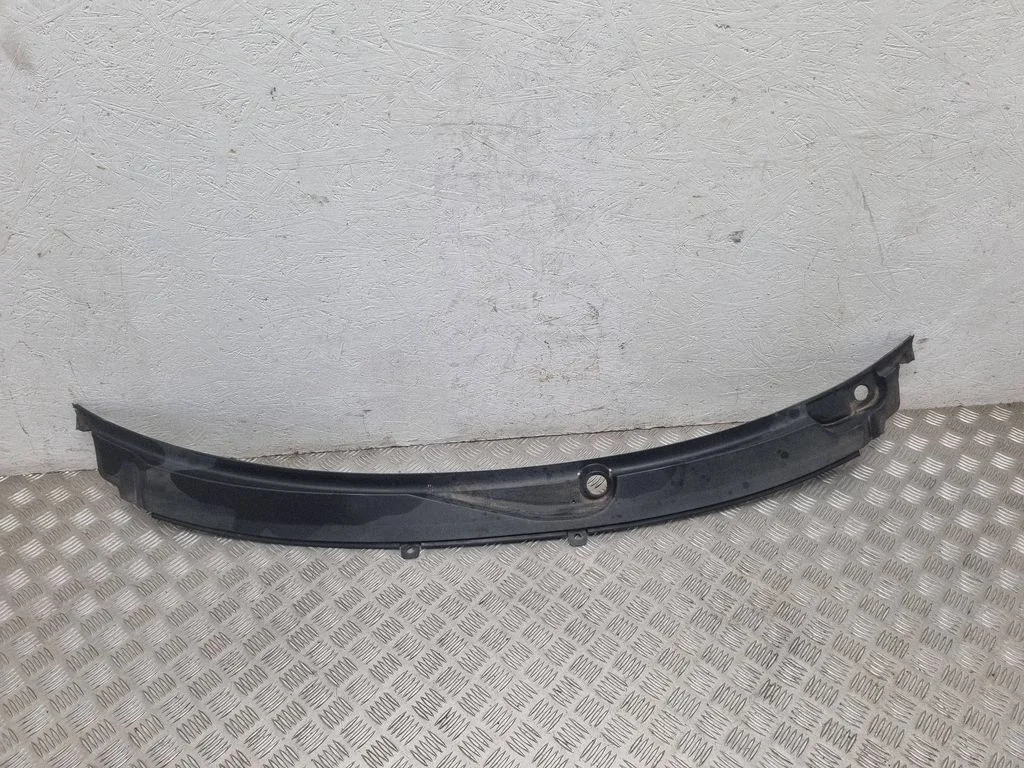 Wiper trim 4F1819403