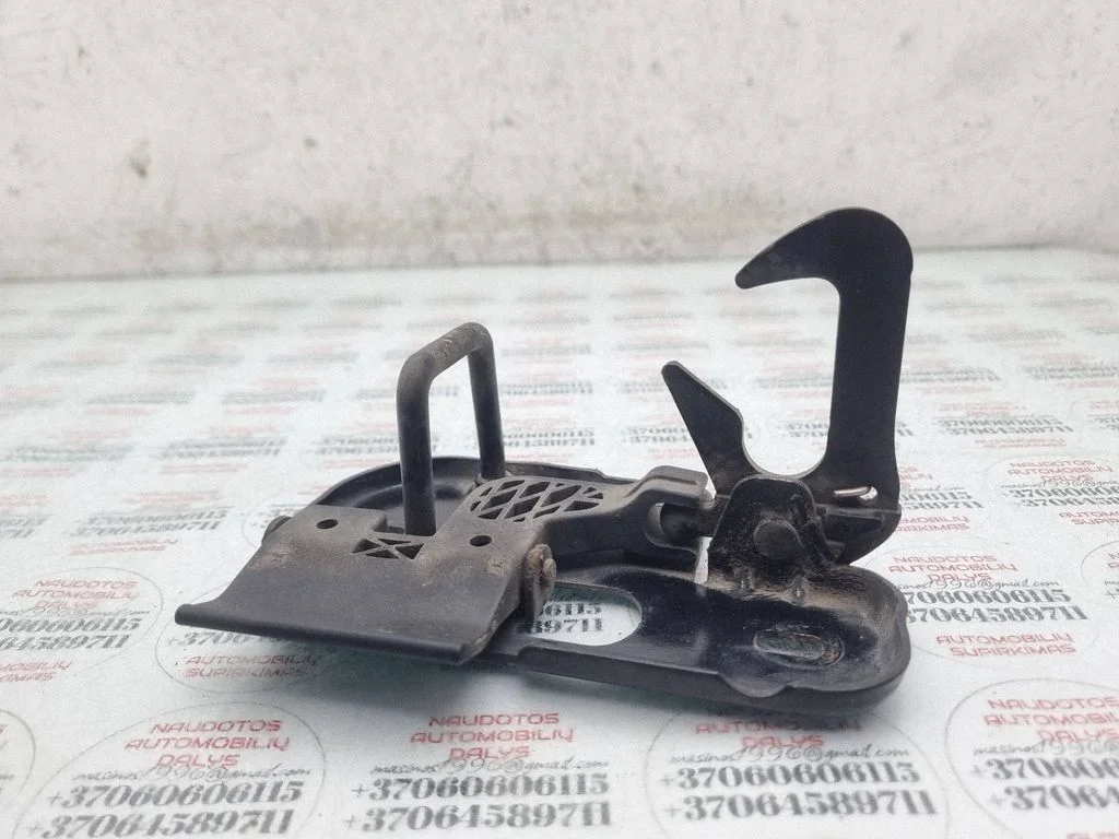 Mootorikapoti lukk 1T0823480A