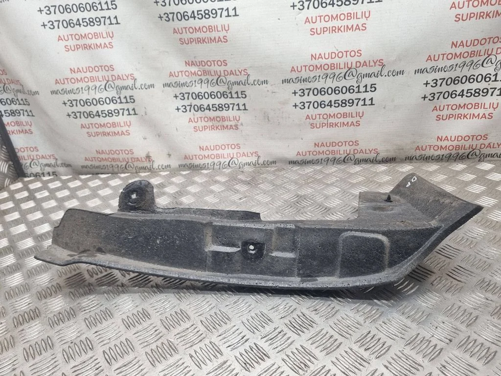 Fender foam support/seal 4F0821112