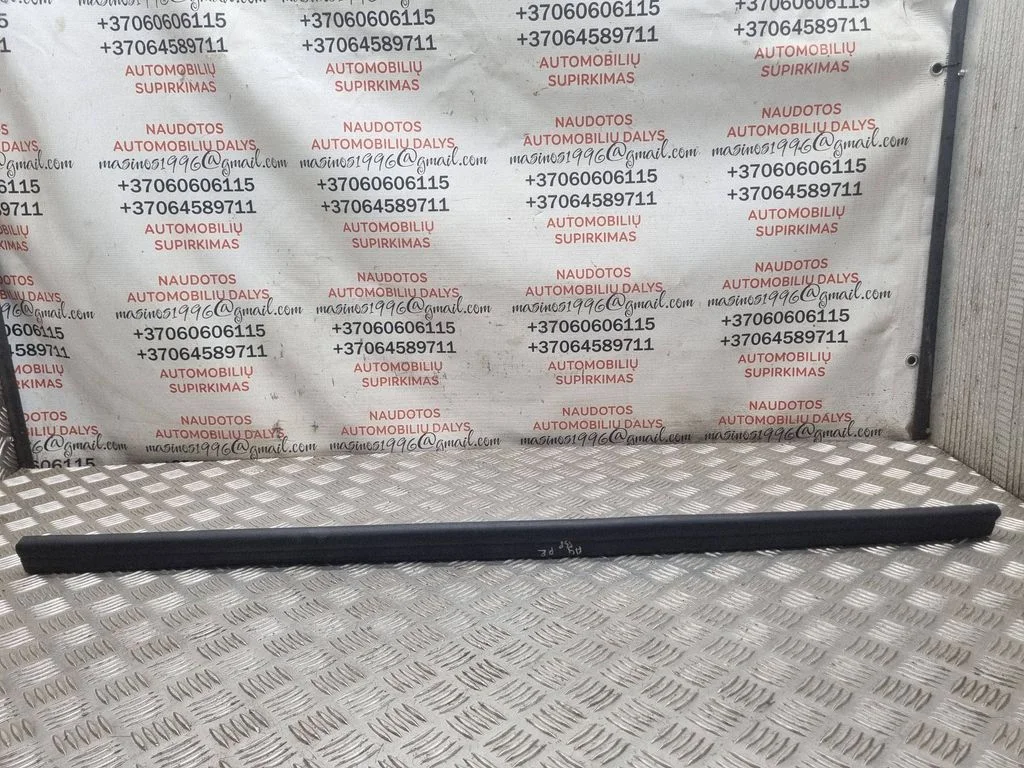 Mootoriruumi tihend 8T0823723A