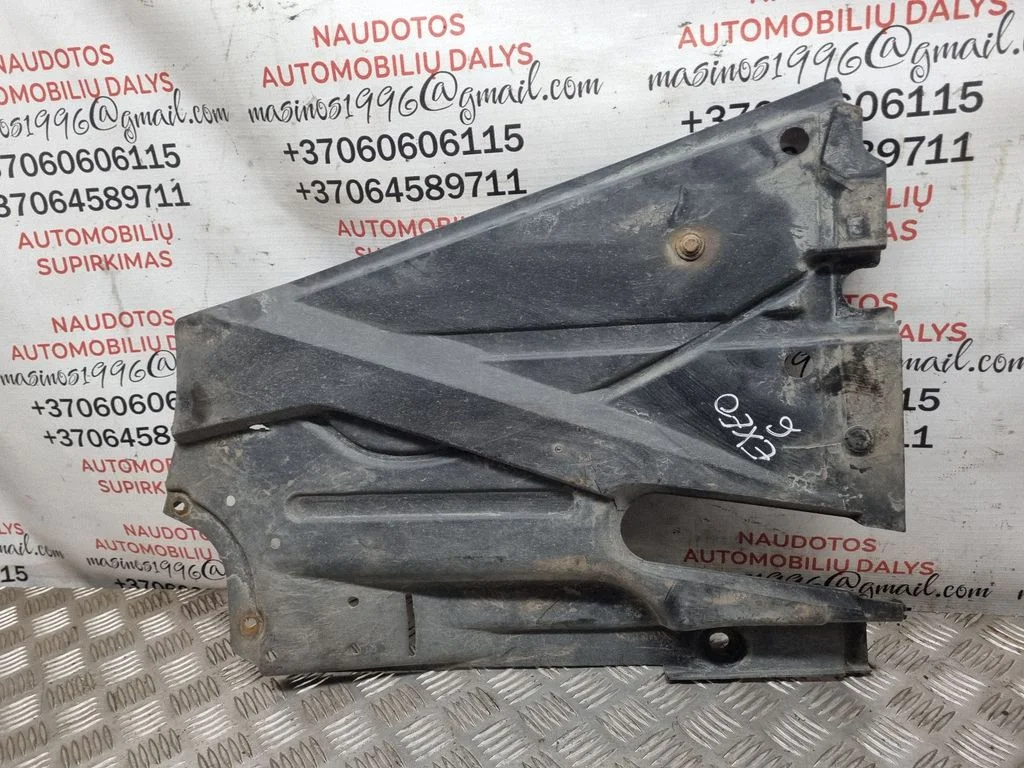 Keskmine põhjakaitse 3R0825215A