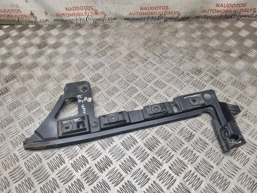 Rear bumper mounting bracket 3C9807393