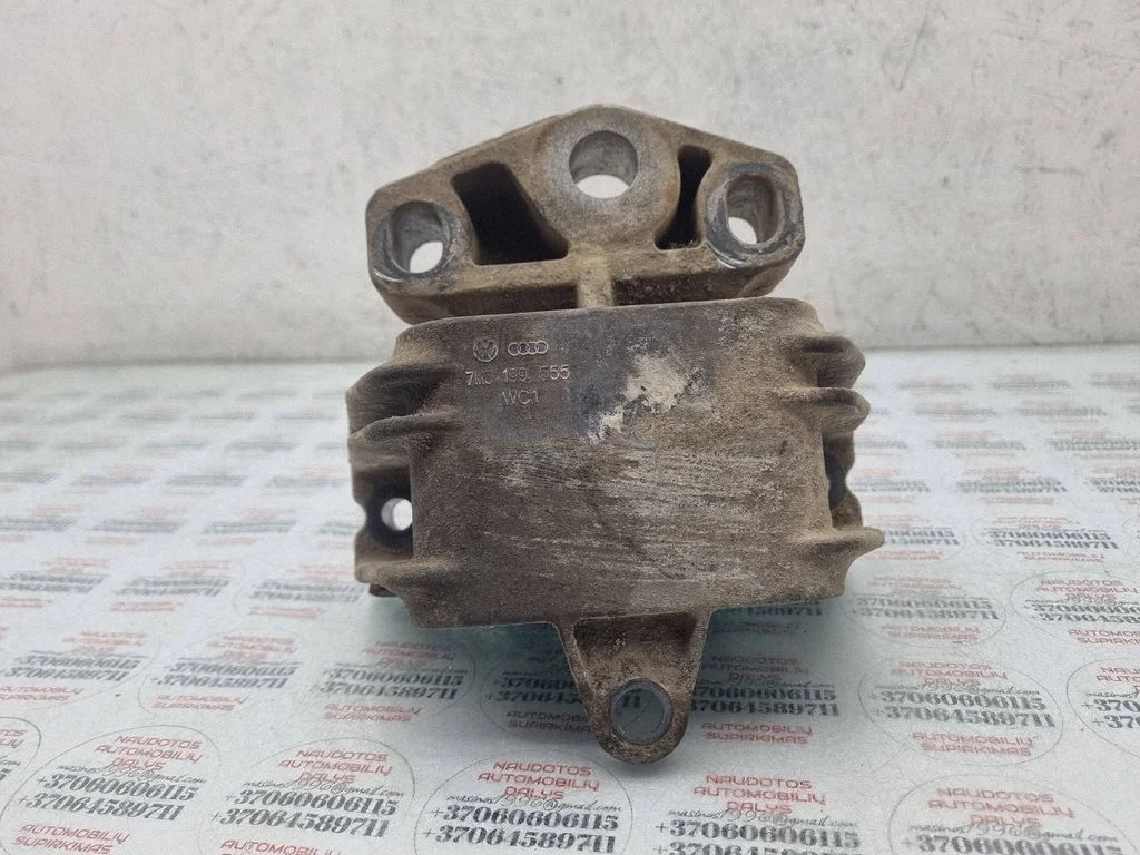 Gearbox mount 7M3199555
