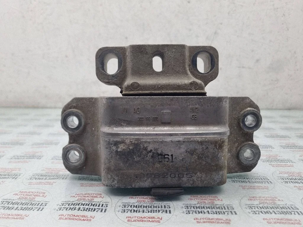 Poduszka skrzyni biegów 3C0199555P