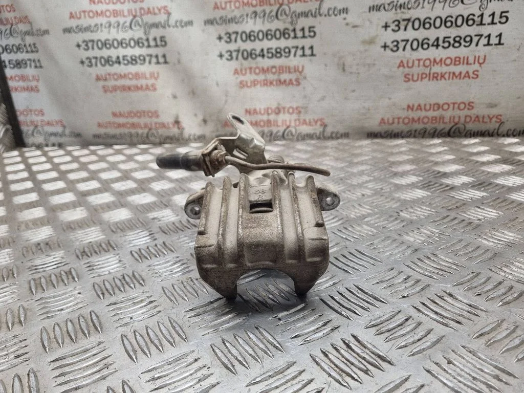 Tagumine pidurisadul – tagumine parem