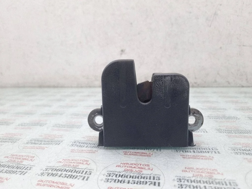 Tailgate/trunk/boot lock/catch/latch 110946