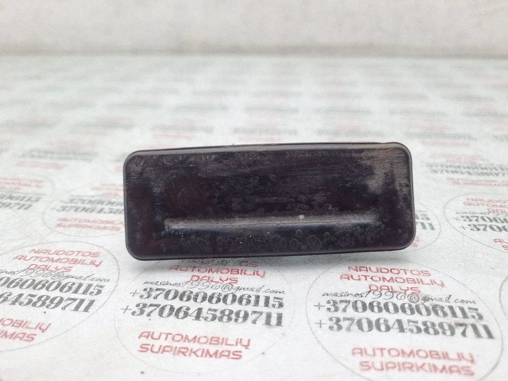 Tailgate/trunk/boot exterior handle – Skoda Octavia Mk2 (1Z) (2004-2013)