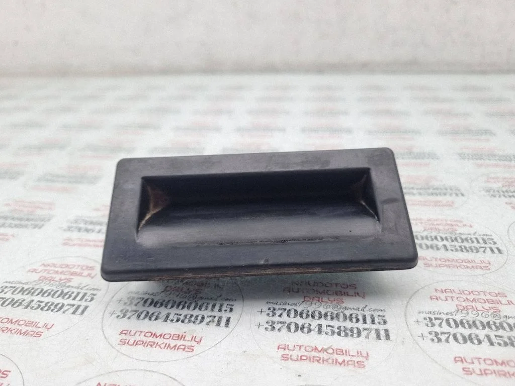 Tailgate/trunk/boot exterior handle – Skoda Octavia Mk3 (5E) (2013-2019)