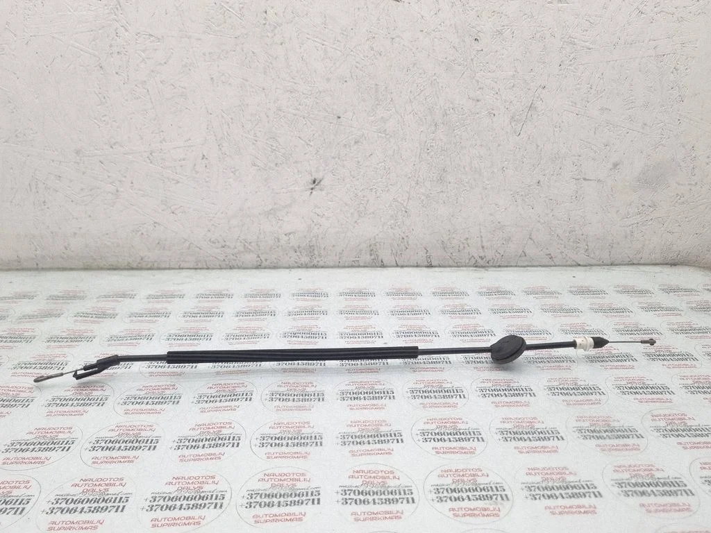 Front door cable line 1K4837085B