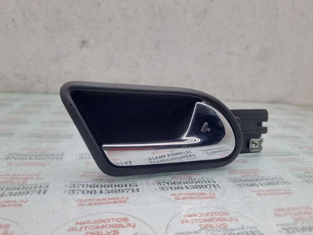 Front door interior handle 1K1837114