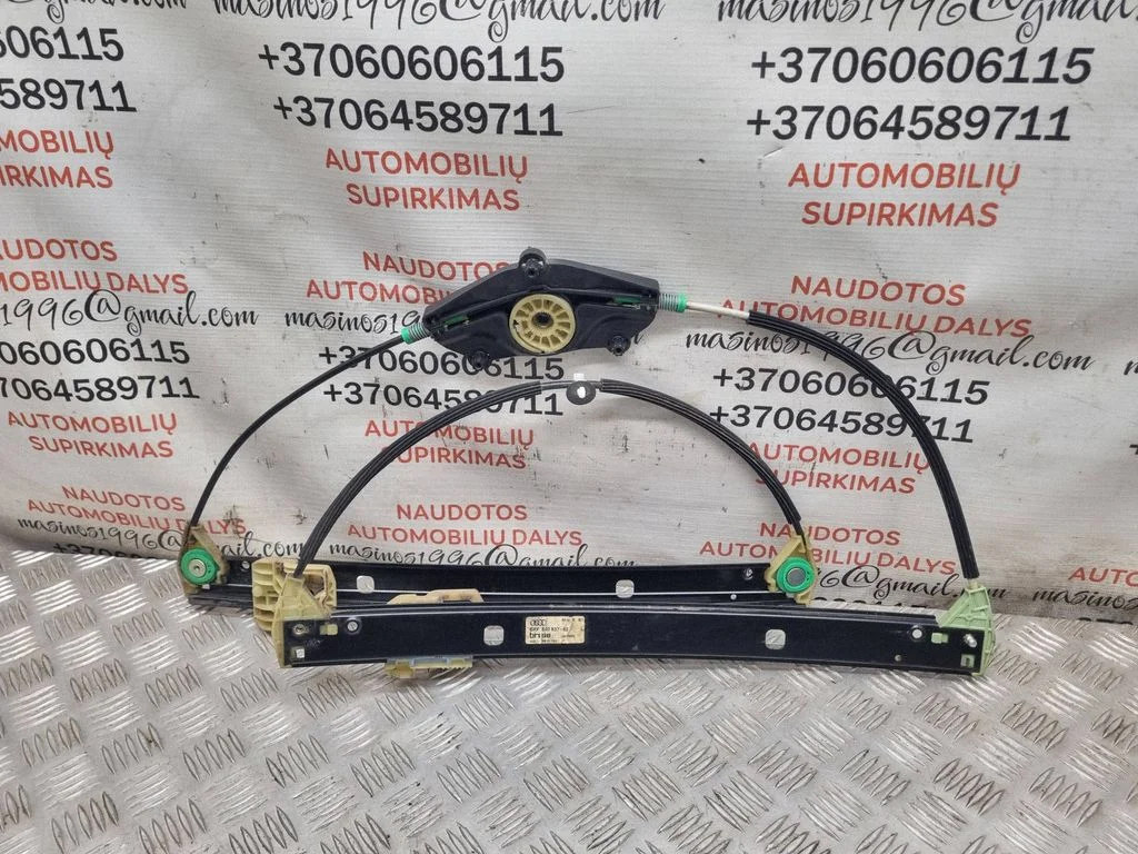 Esiukse aknatõstuk ilma mootorita 8K0837462