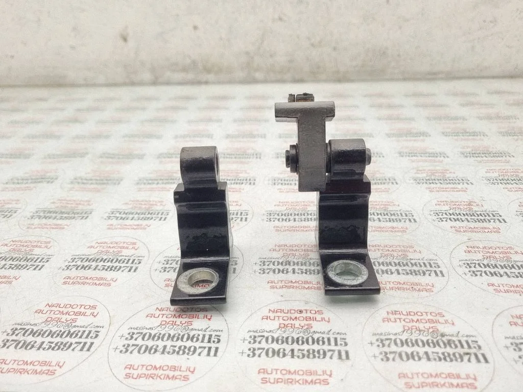 Rear door hinge set – Audi A4 Allroad B8 (2008-2016)