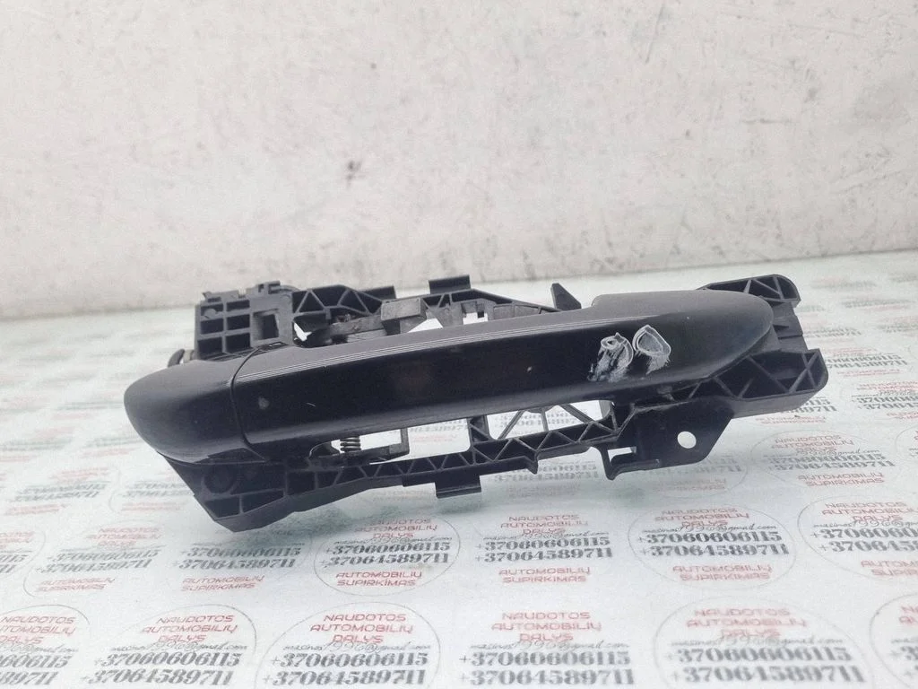 Rear door exterior handle 3C0837886J