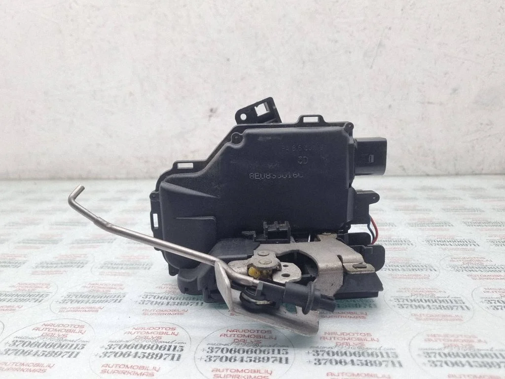 Rear door lock – Audi A4 S4 B6 8E 8H (2001-2005)