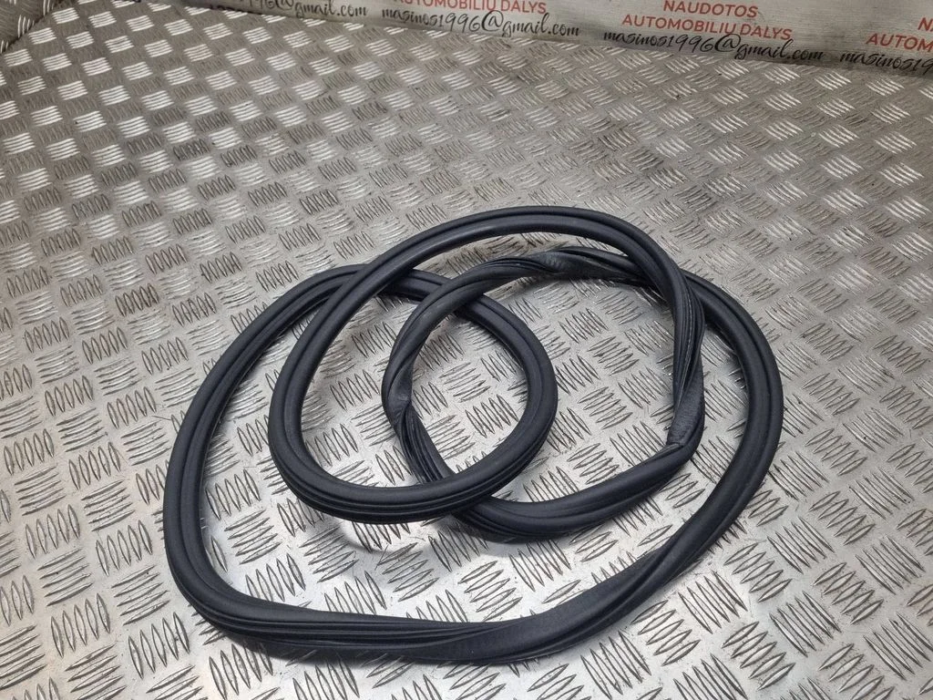 Tagaukse tihend (kere pool) – Audi A4 Allroad B8 (2008-2016)