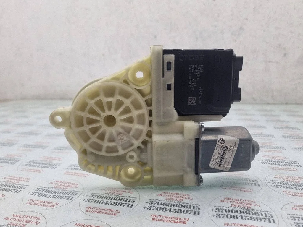 Rear door window regulator motor 1K0959795L