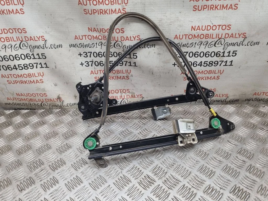 Podnośnik szyby tylnej mechaniczny (ręczny) 7M3839402A