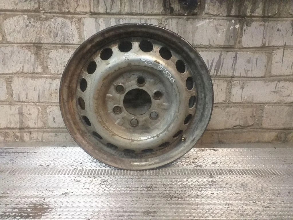 R16 steel rim – Mercedes-Benz Sprinter W906 (2006-2018)