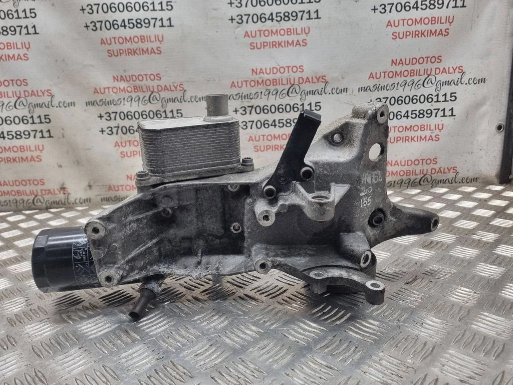 Oil filter mounting bracket – Audi A4 Allroad B8 (2008-2016)