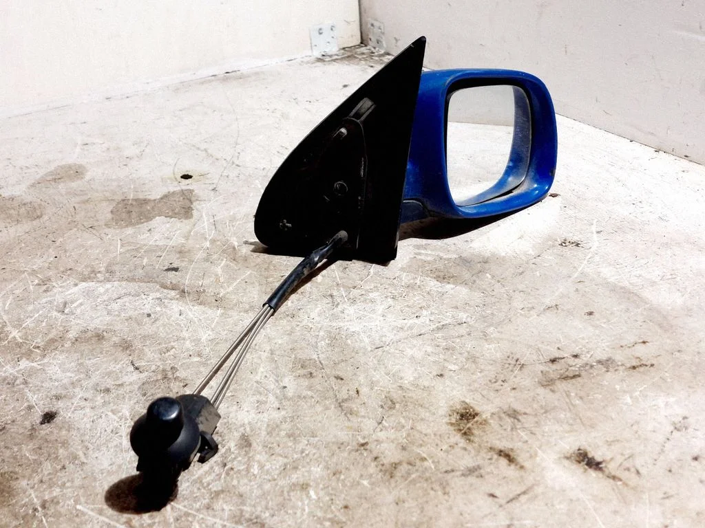 Mehaaniline välispeegel – Skoda Fabia Mk1 (6Y) (1999-2007)