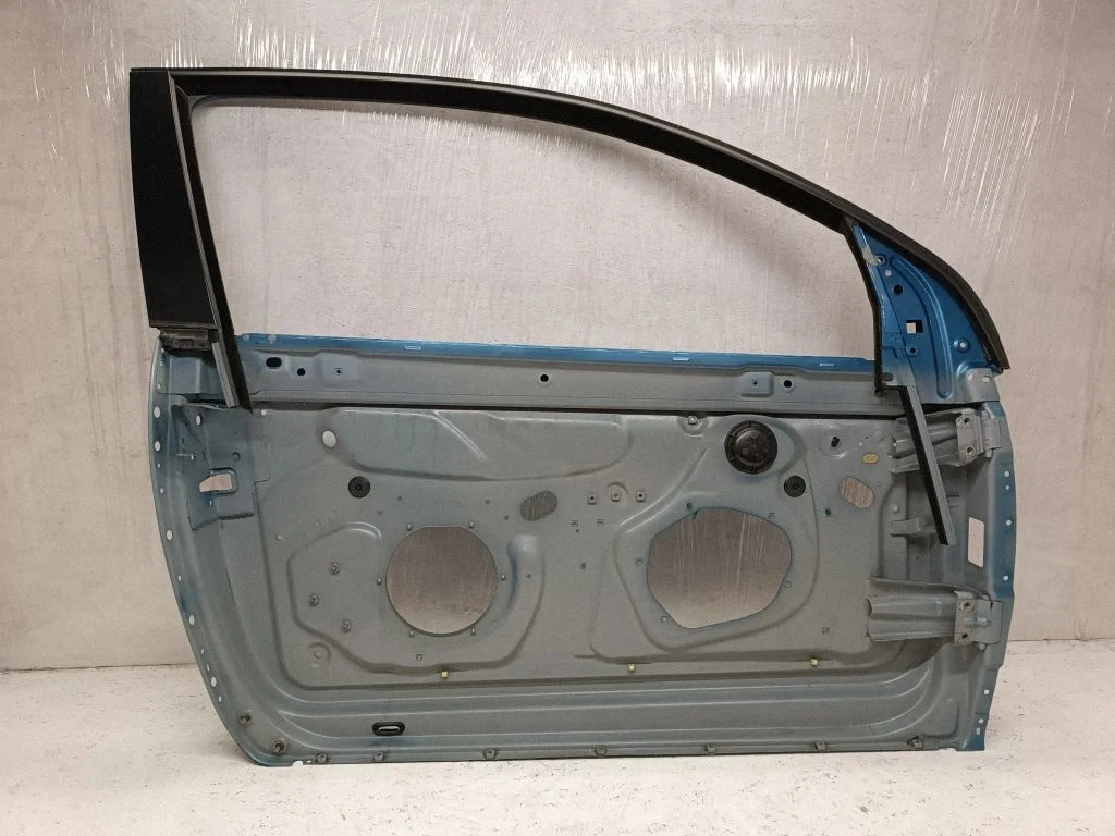 Front door coupe – front right