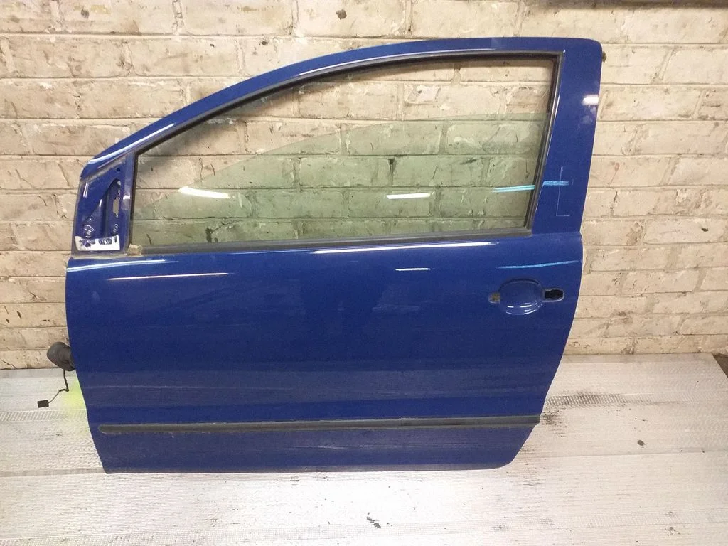 Front door coupe 5Z3831311