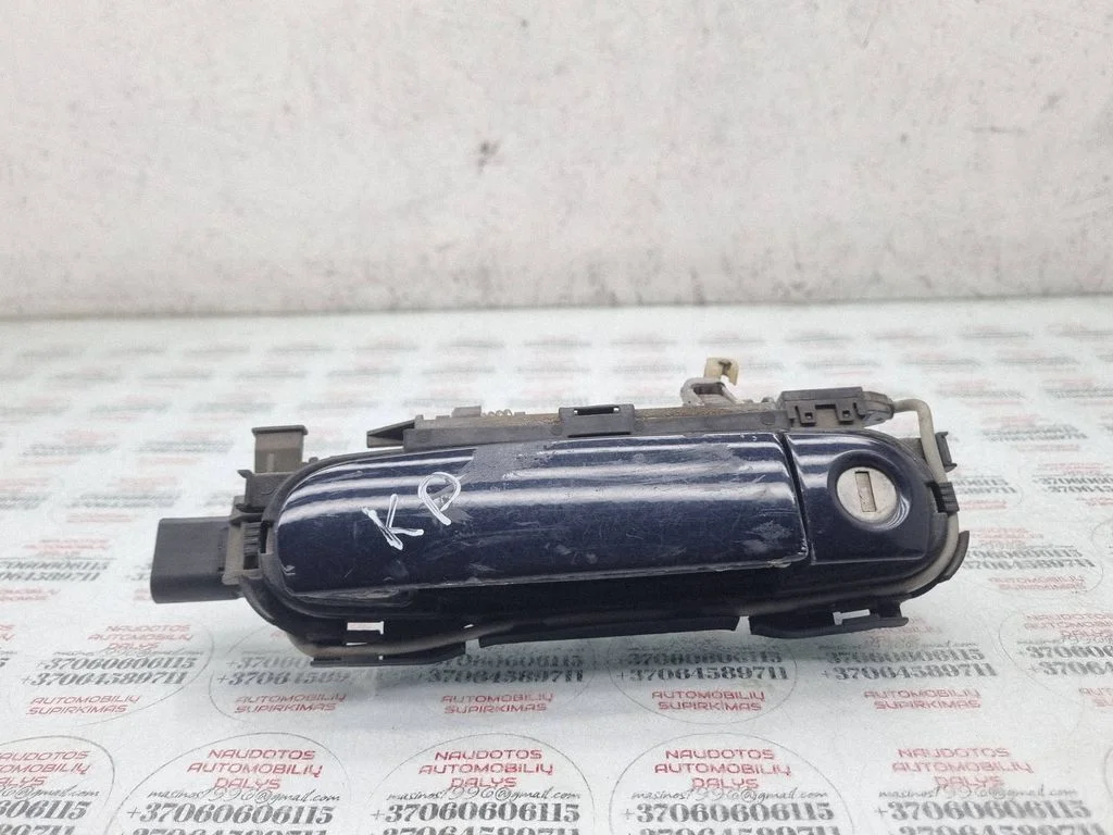 Front door exterior handle – Audi A3 S3 8L (1996-2003)