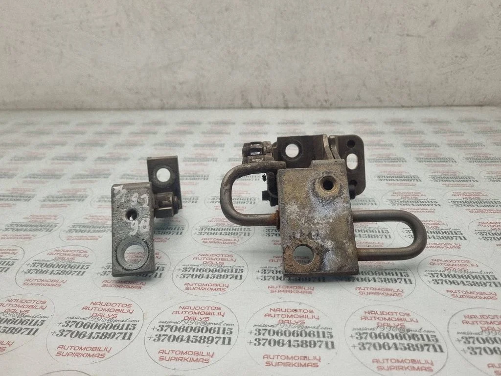 Front door hinges set 8E0831411B