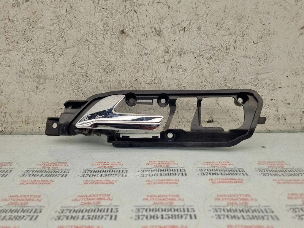 Esiukse sisemine käepide – Volkswagen Polo IV 9N3 (2005-2009)