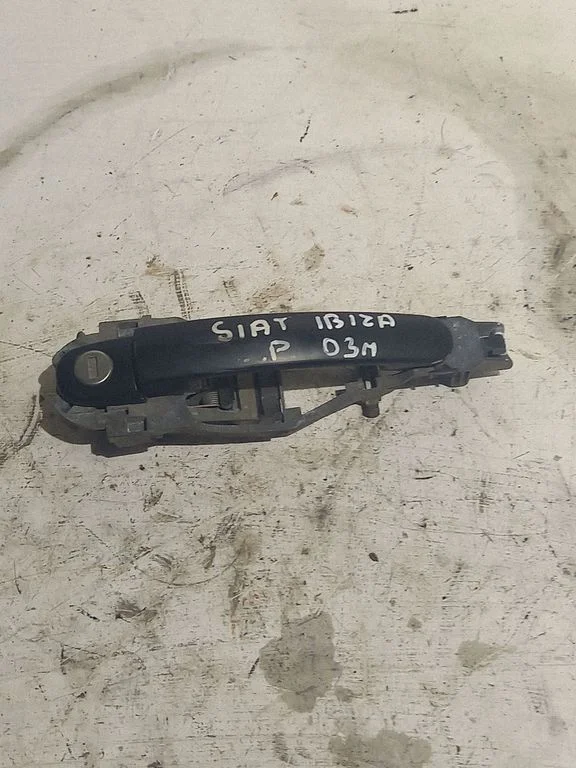 Front door exterior handle – Seat Ibiza III (6L) (2002-2008)