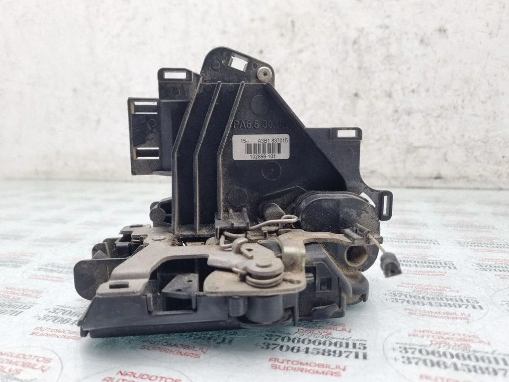 Front door lock – Volkswagen Polo IV 9N3 (2005-2009)