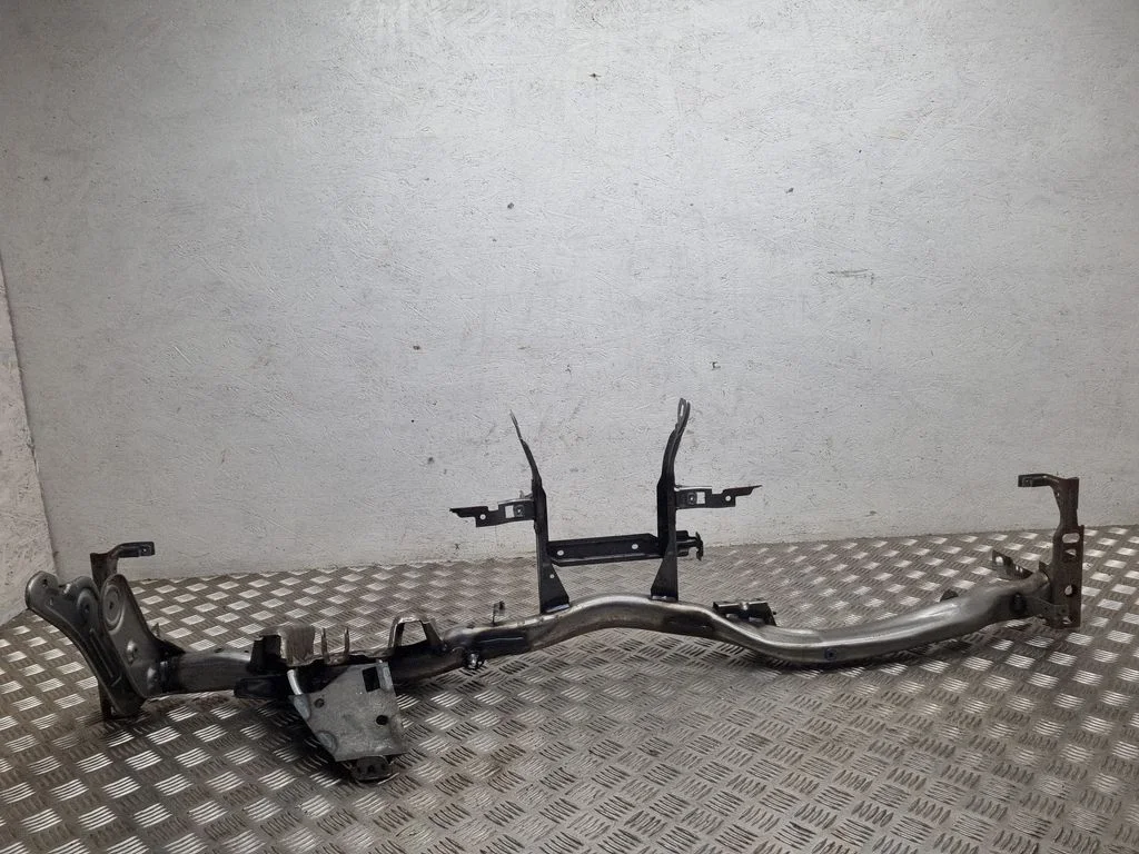 Armatuurlaua ristraam – Audi Q7 4L (2005-2015)