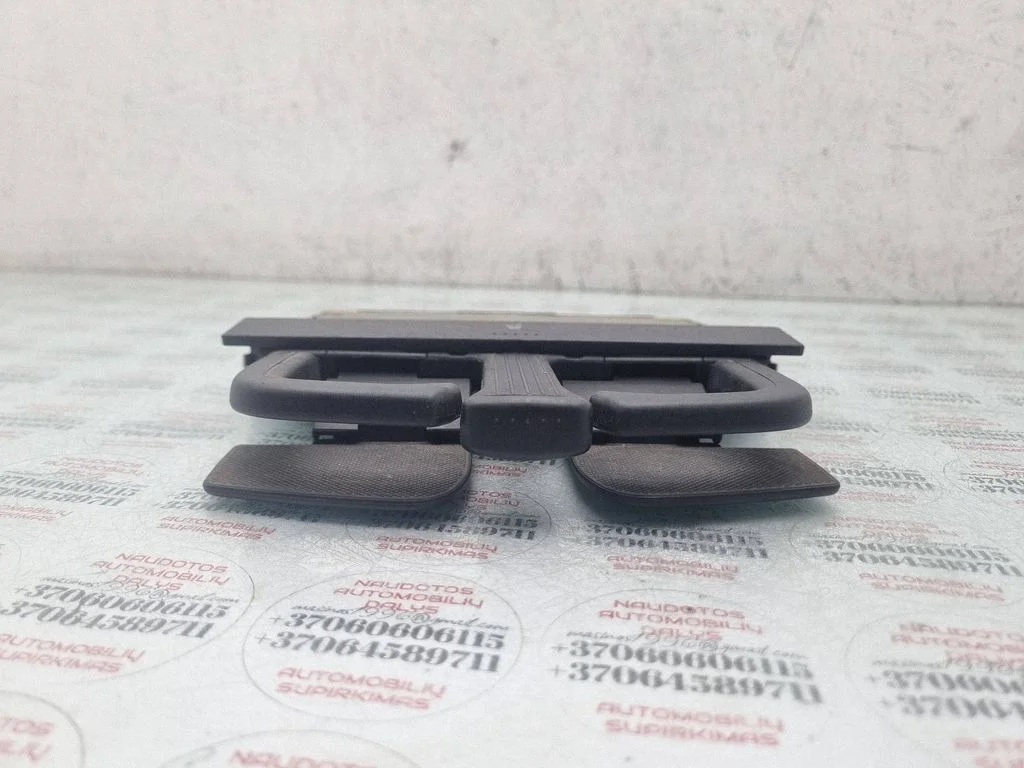 Cup holder – Volkswagen Golf IV (1998-2005)